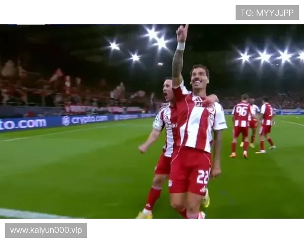 四大网红融合姆巴佩孙兴慜梅罗风格上演球星经典动作秀魅力绽放中